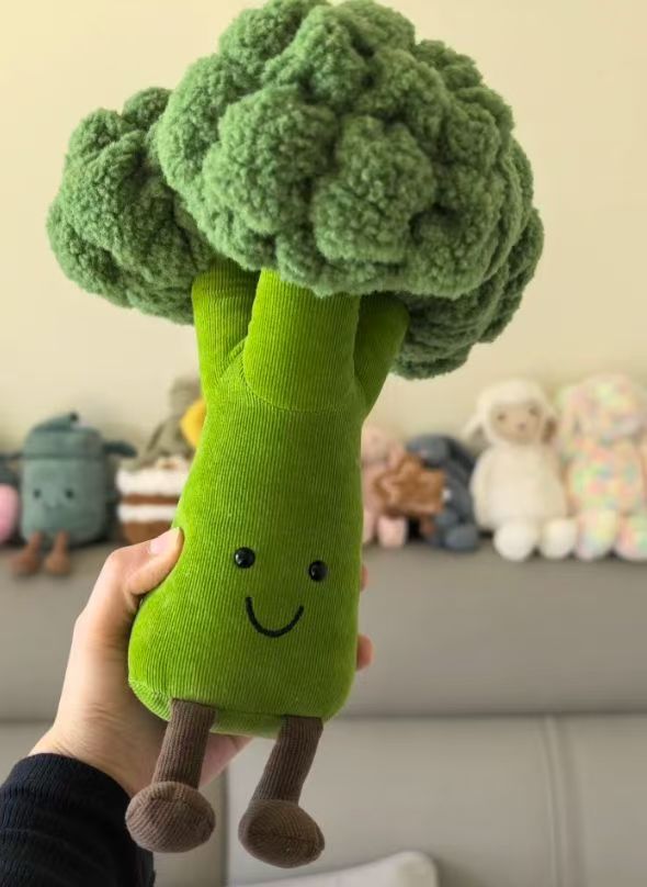 Lifelike Corn/Asparagus/Broccoli/Carrot Plant Plush Decor | Fluffy Botanical Stuffed Ornaments with JC Tags, Wholesale & Retail