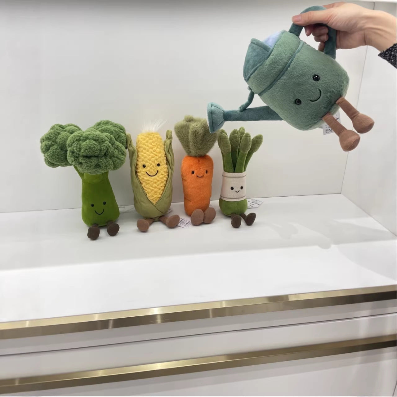 Lifelike Corn/Asparagus/Broccoli/Carrot Plant Plush Decor | Fluffy Botanical Stuffed Ornaments with JC Tags, Wholesale & Retail